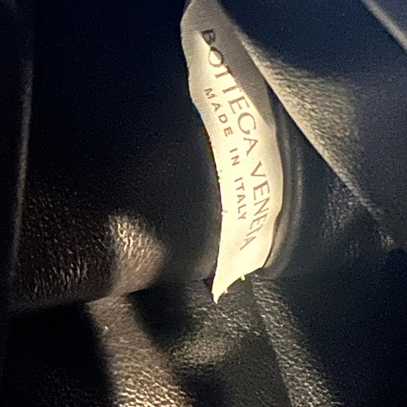 Gold chain pouch bag - Picture 6 of 7